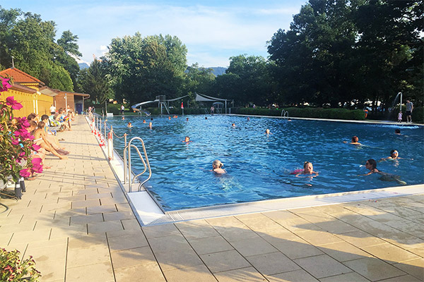 Staufener Freibad - das Alemannenbad